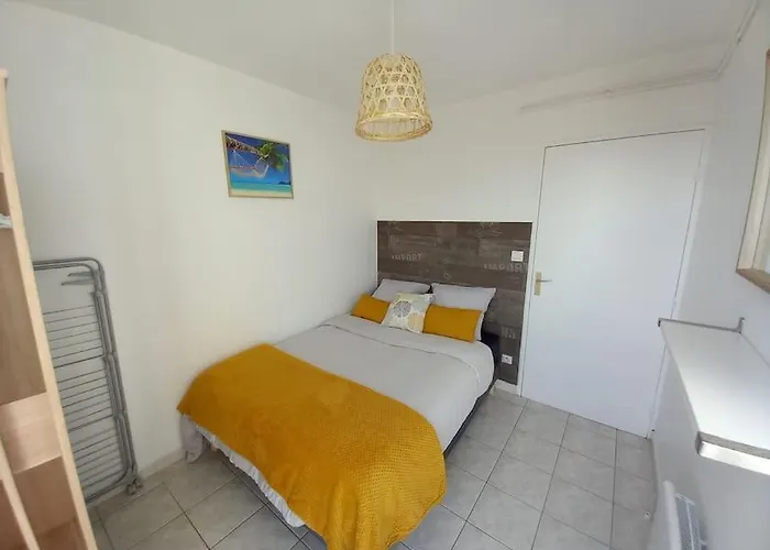 2/4 Pers Proche Centre Avec Balcon, Parking Appartement *
